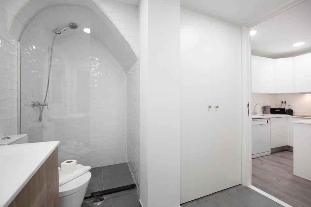 Santa Marta Cozy Apt W/ Ac Lisboa المظهر الخارجي الصورة